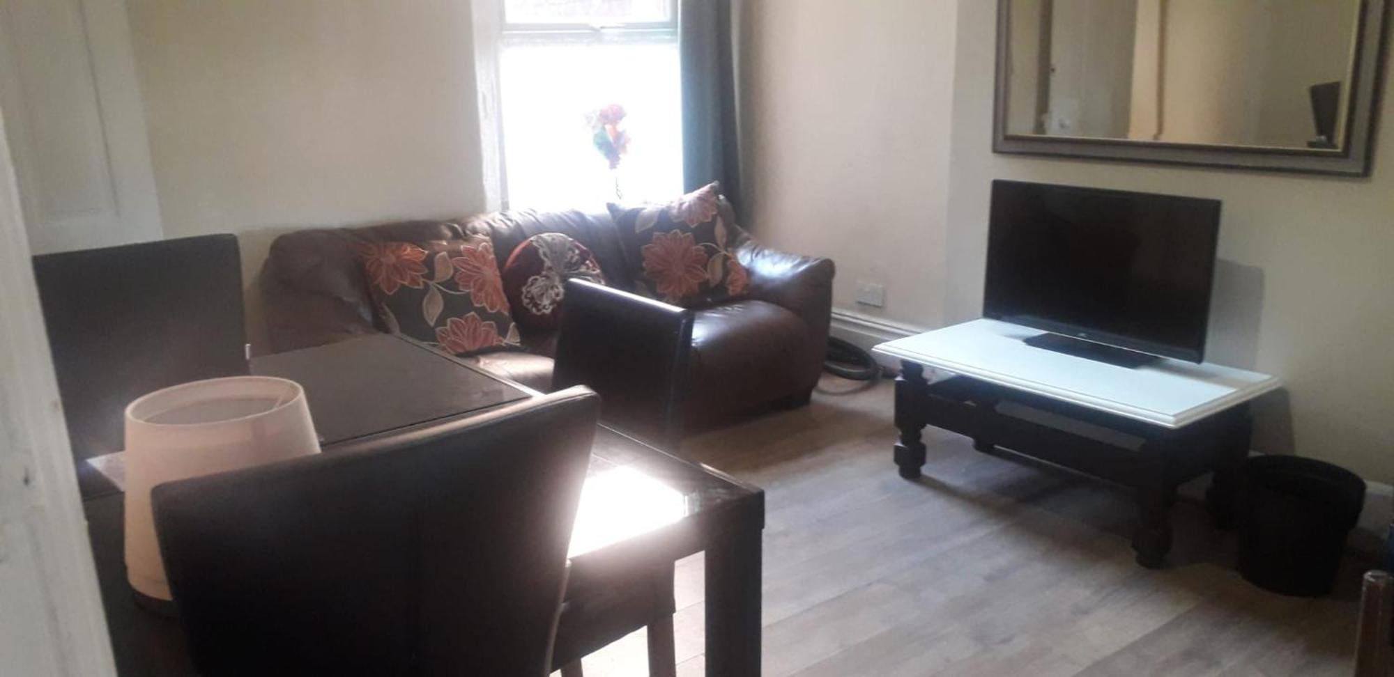 Bright Home Guest House Salford (Greater Manchester) Exterior foto